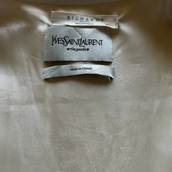 VTG Yves Saint Laurent Rive Gauche Belted Trench Coat
Made In France Designer - Picture 11 of 12